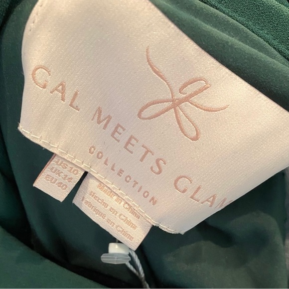 Great holiday classy romper! - Picture 4 of 5